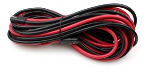Does bigger speaker wire make a difference?