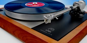 How to clean record player stylus