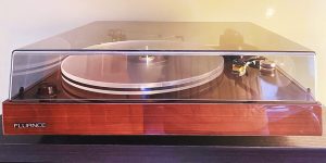 Best Turntables Under $300 [Reviewed and Tested]