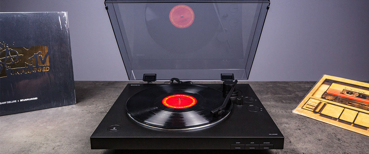 key features to look for when choosing your first vinyl player