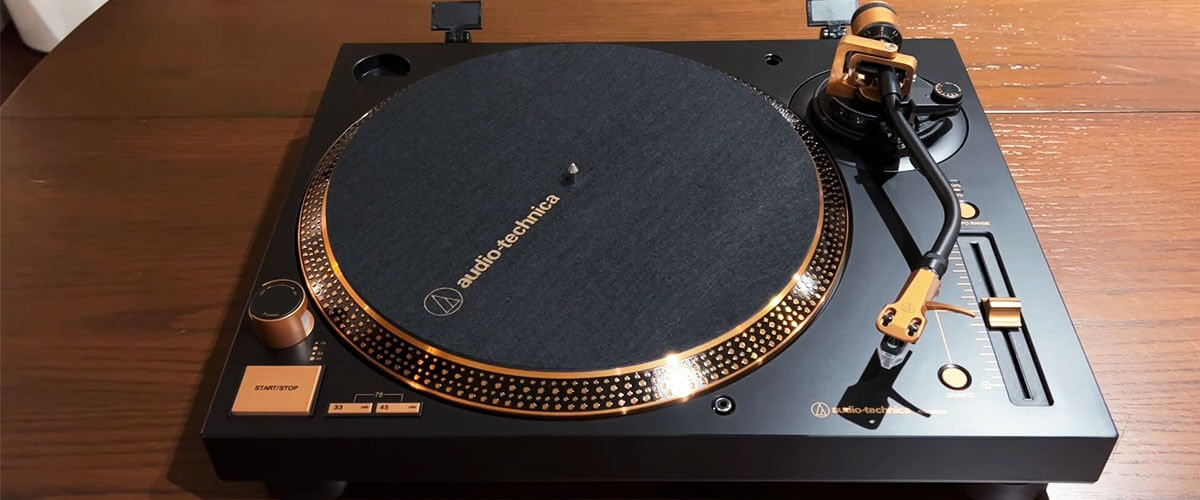 why choose a turntable with a built-in preamp